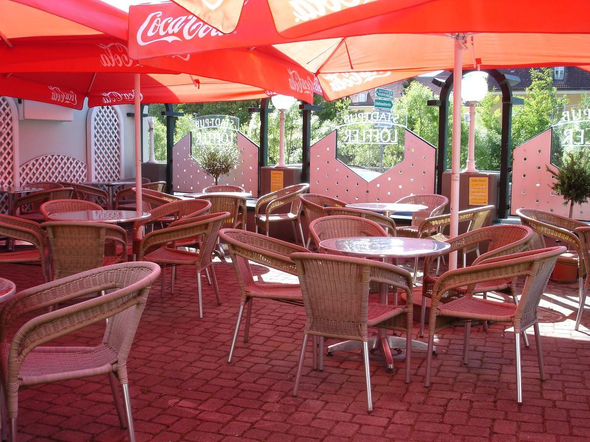 Stadt Pub Zwettl Buitenkant foto