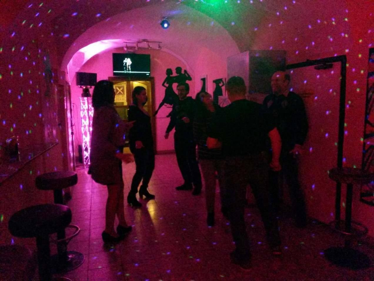 Stadt Pub Zwettl Buitenkant foto